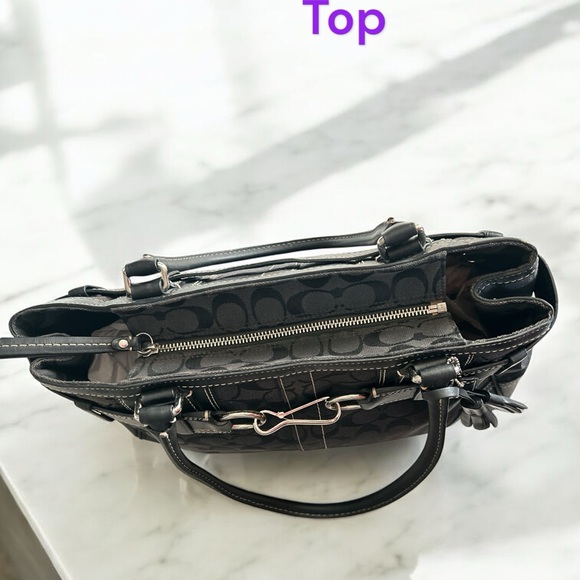 Coach Black and Gray Shoulder Bag - Picture 2 of 11